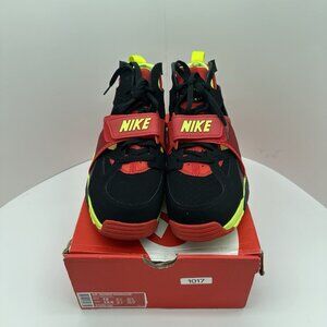 2018 Nike Air Trainer Huarache Red Volt Black/Volt/Uni-Red 679083-020 Size 12